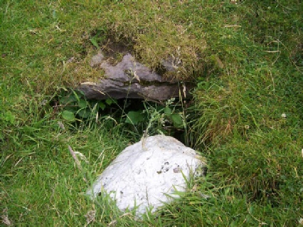 Tomb of the Black Stone, Irland
